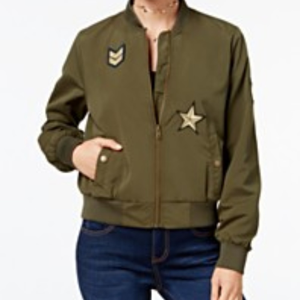 BOMBER JACKET